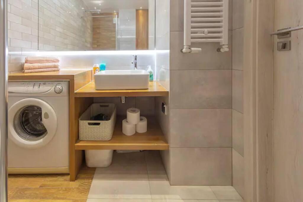 City Center-Comfortable And Stylish Apartment- P2 바르샤바 외부 사진